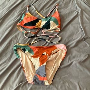 New, never worn 2-piece bikini
